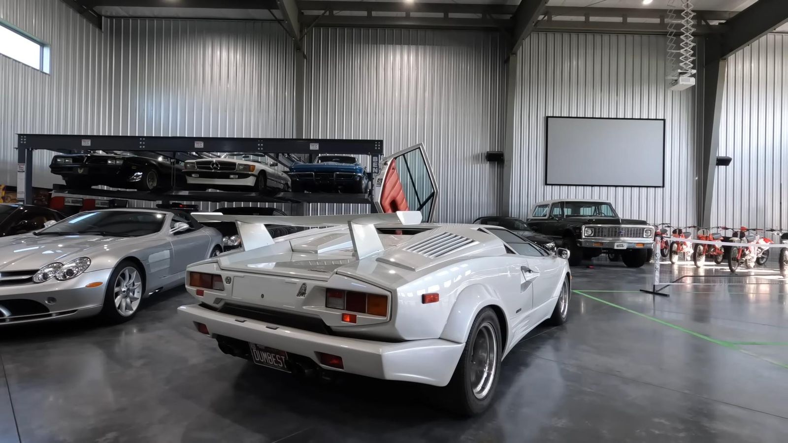 Videoscreenshot youtube whyitmightbetimetosellmylamborghinicountachafakereplicaisbetter 035