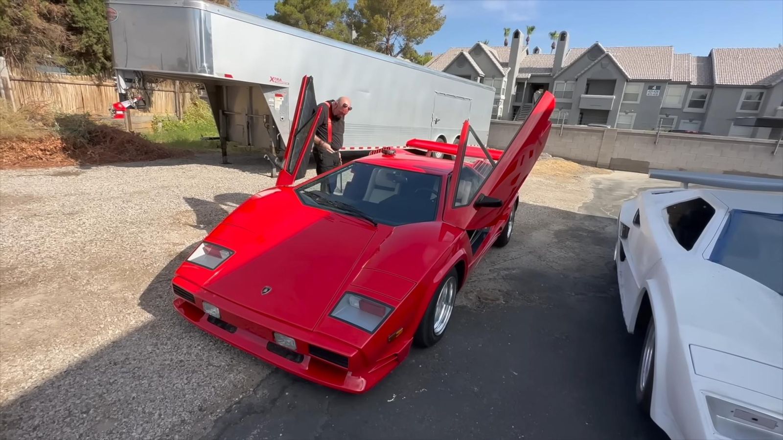 An image of a fake lamborghini classic car countach