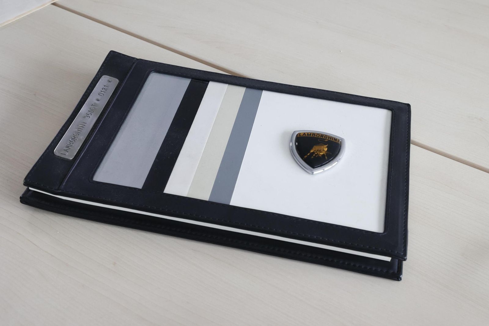 Best Christmas Gifts for Lamborghini Enthusiasts