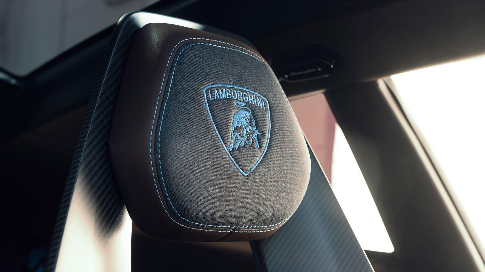Lamborghini Blows Our Mind And Reveal A 2 Door Super Ev Suv: The Lanzador 13 647693