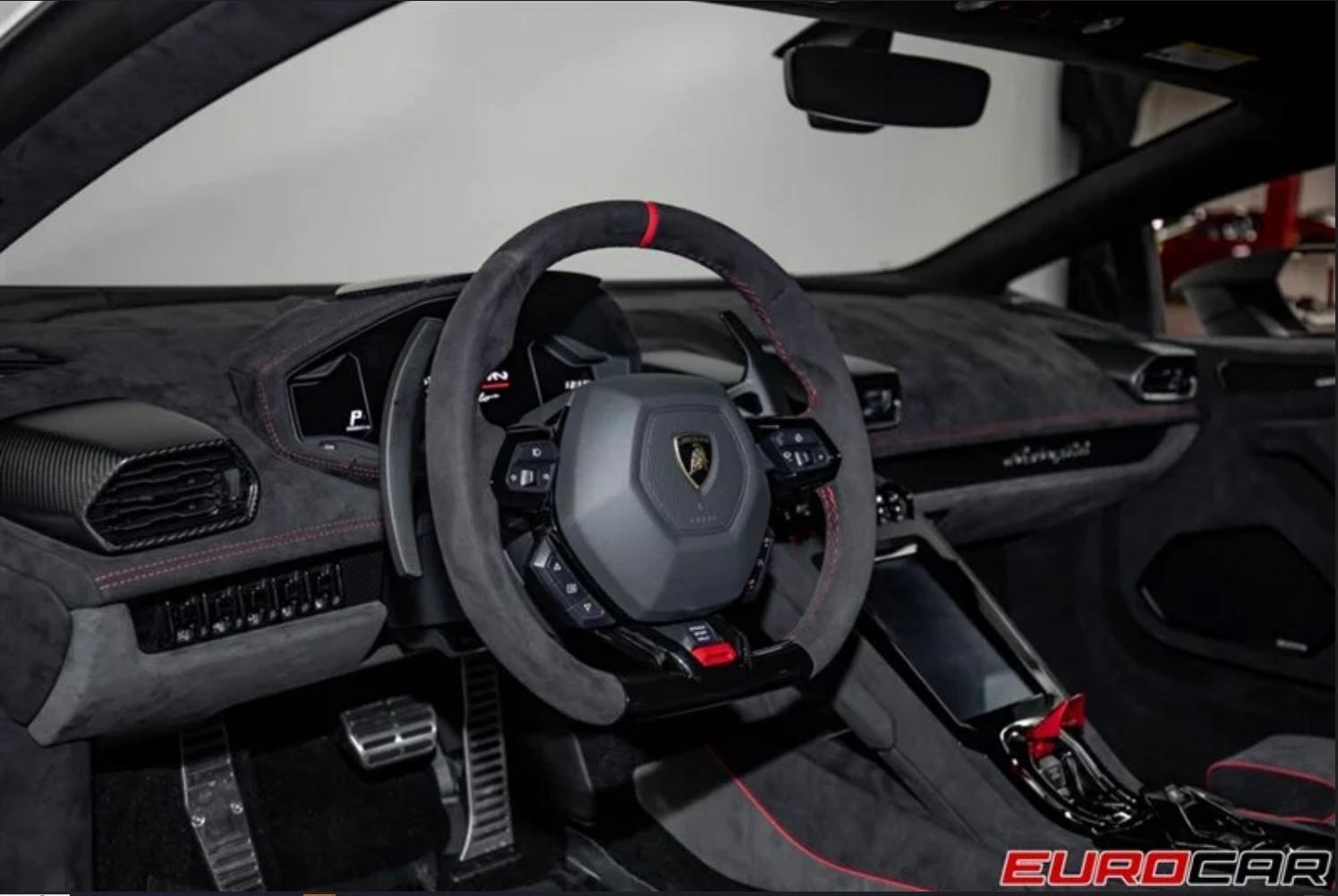 Pre-Owned Immaculate 2023 Lamborghini Huracan Sterrato For Sale 12 Screenshot 3 2