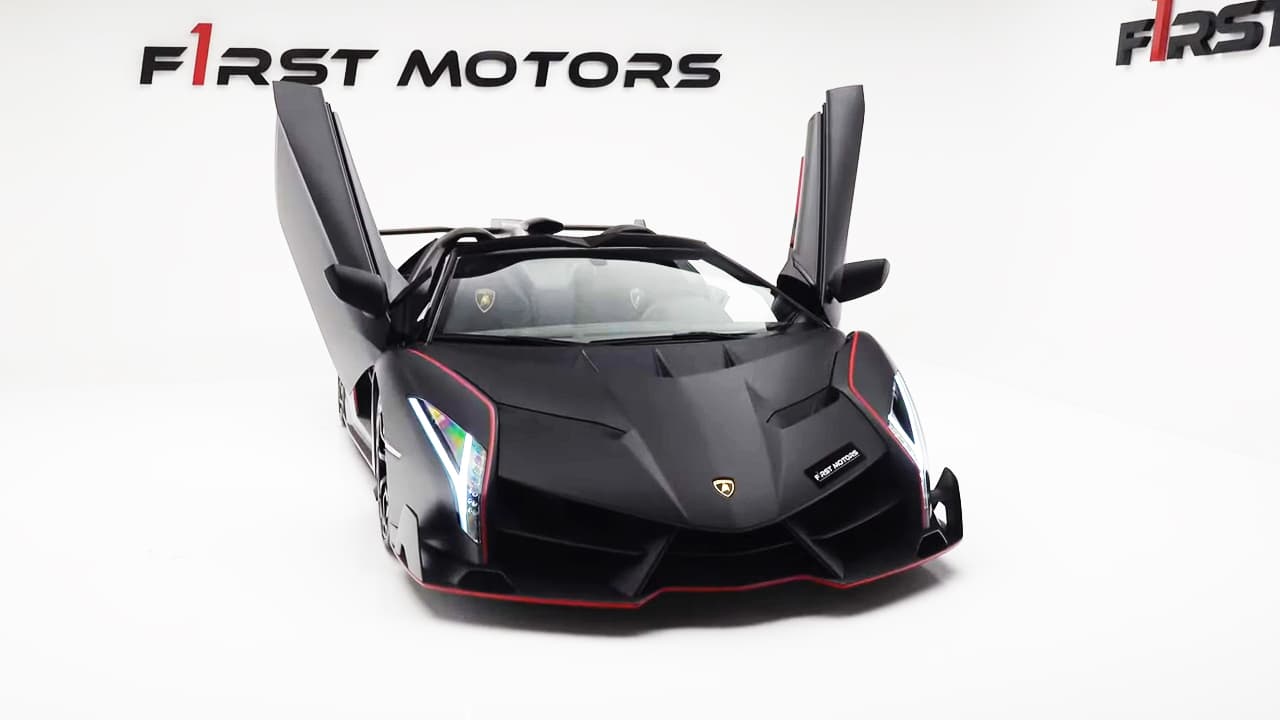 Vs youtube 10mlamborghinivenenofullcarbonindubai 217
