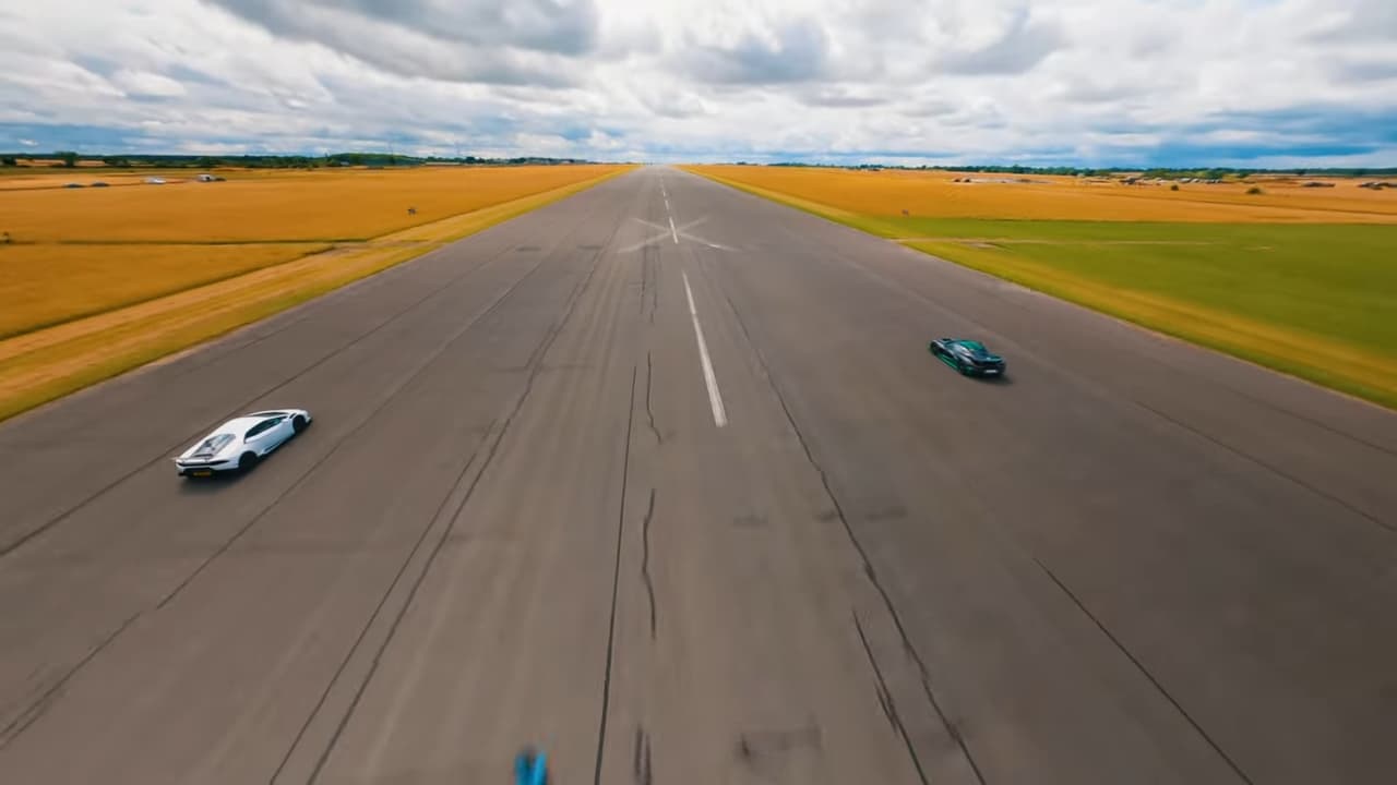 Rimac Nevera Vs Lamborghini Huracan Drag Race: Can The Electric Sportscar Beat This Tuned Lambo! 17 Vs youtube 1800hplambohuracanvrimacneveradragrace 329