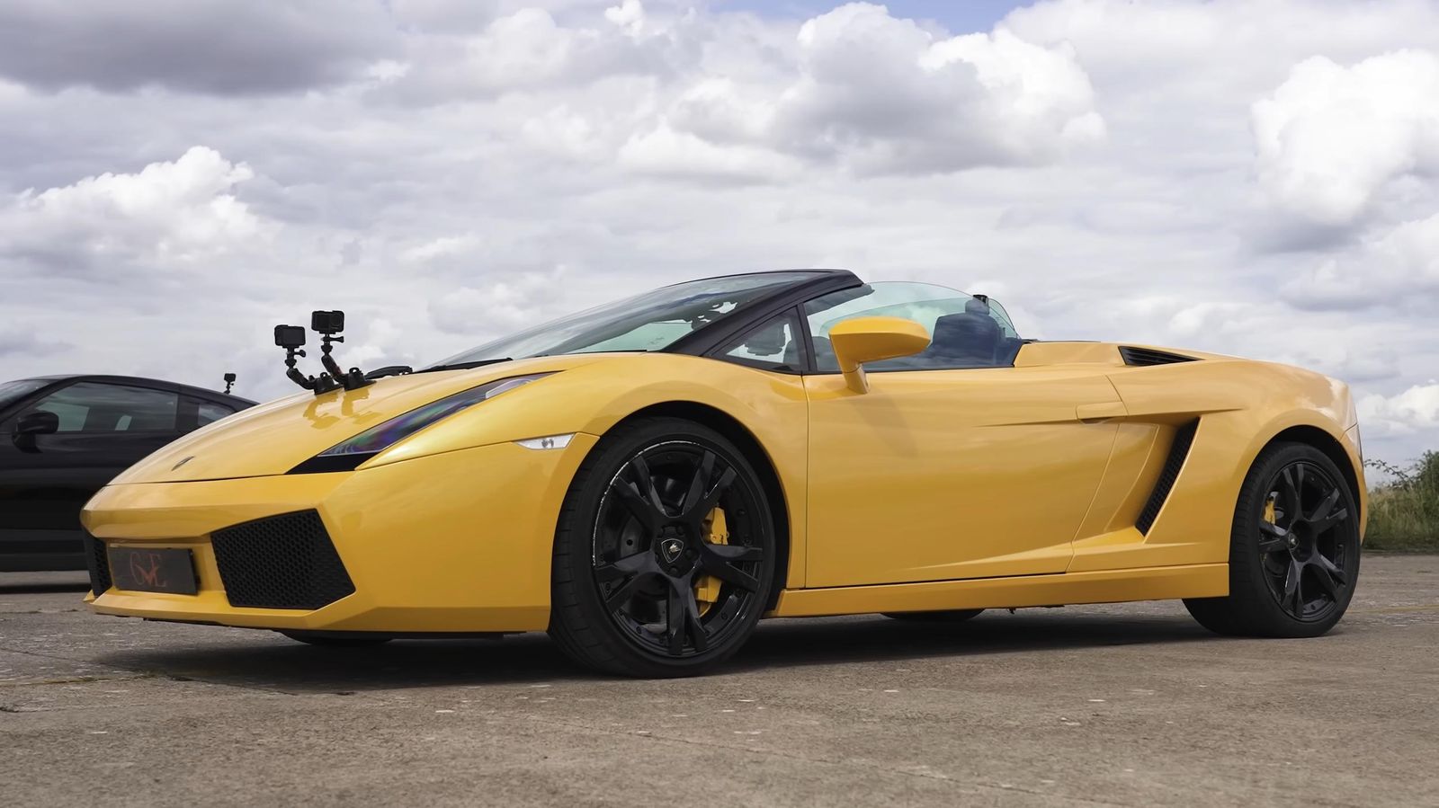 The Unusual Drag Race: Lamborghini Gallardo Vs Nissan Gt-R Vs Mg4 Xpower Ev 14 Vs youtube lamborghinigallardovnissangt rvwtfdragrace 100