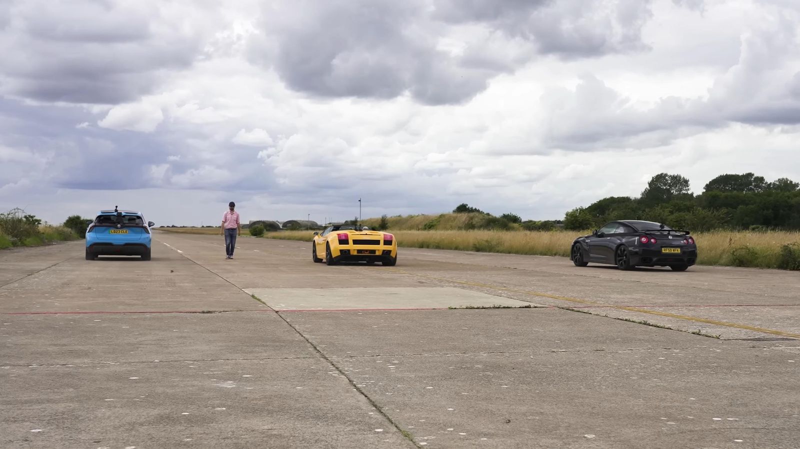The Unusual Drag Race: Lamborghini Gallardo Vs Nissan Gt-R Vs Mg4 Xpower Ev 12 Vs youtube lamborghinigallardovnissangt rvwtfdragrace 452