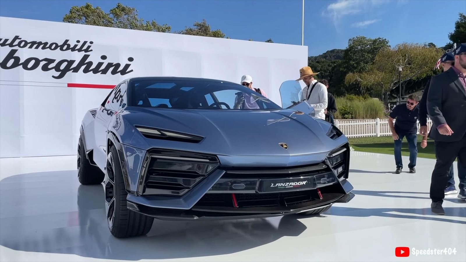 Vs youtube lamborghinilanzadordrivingonthestreetinteriorexteriorsoundunveilingfirstlook 006