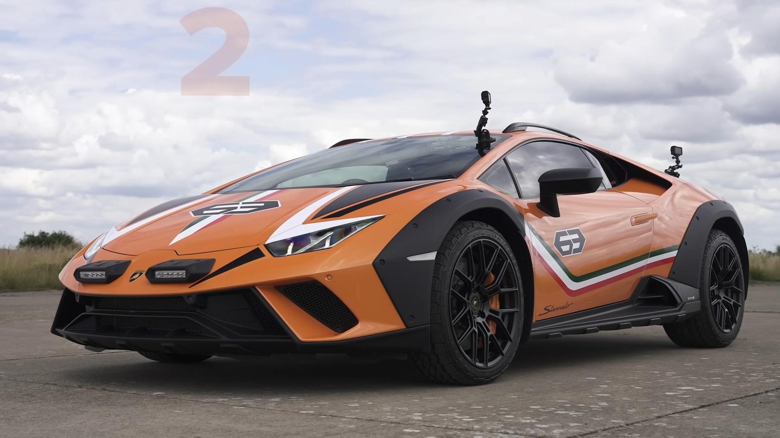 Crazy Crossover Drag Race Battle: 2023 Lamborghini Huracan Sterrato Vs Porsche 911 Dakar 3 Lamborghini huracan sterrato vs porsche 911 dakar drag race