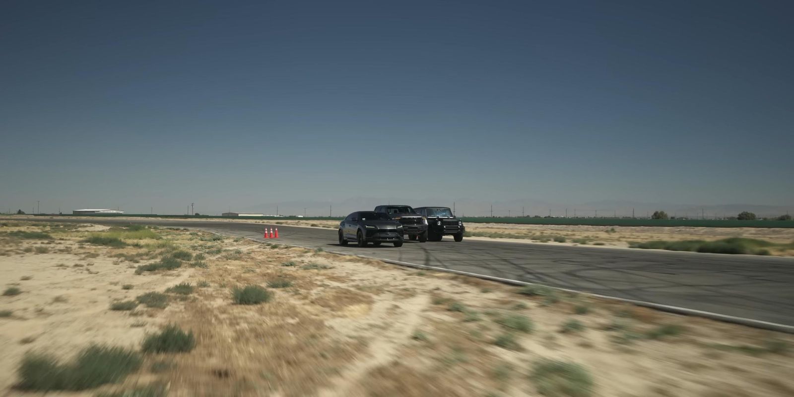 The Ultimate Heavyweight Drag Race Battle: Lamborghini Urus Vs Ford Raptor R Vs Mercedes G63 Amg 14 Vs youtube raptorrvscullinanurusg63amgescaladevrangerovercammisaultimatedragracereplay 1008
