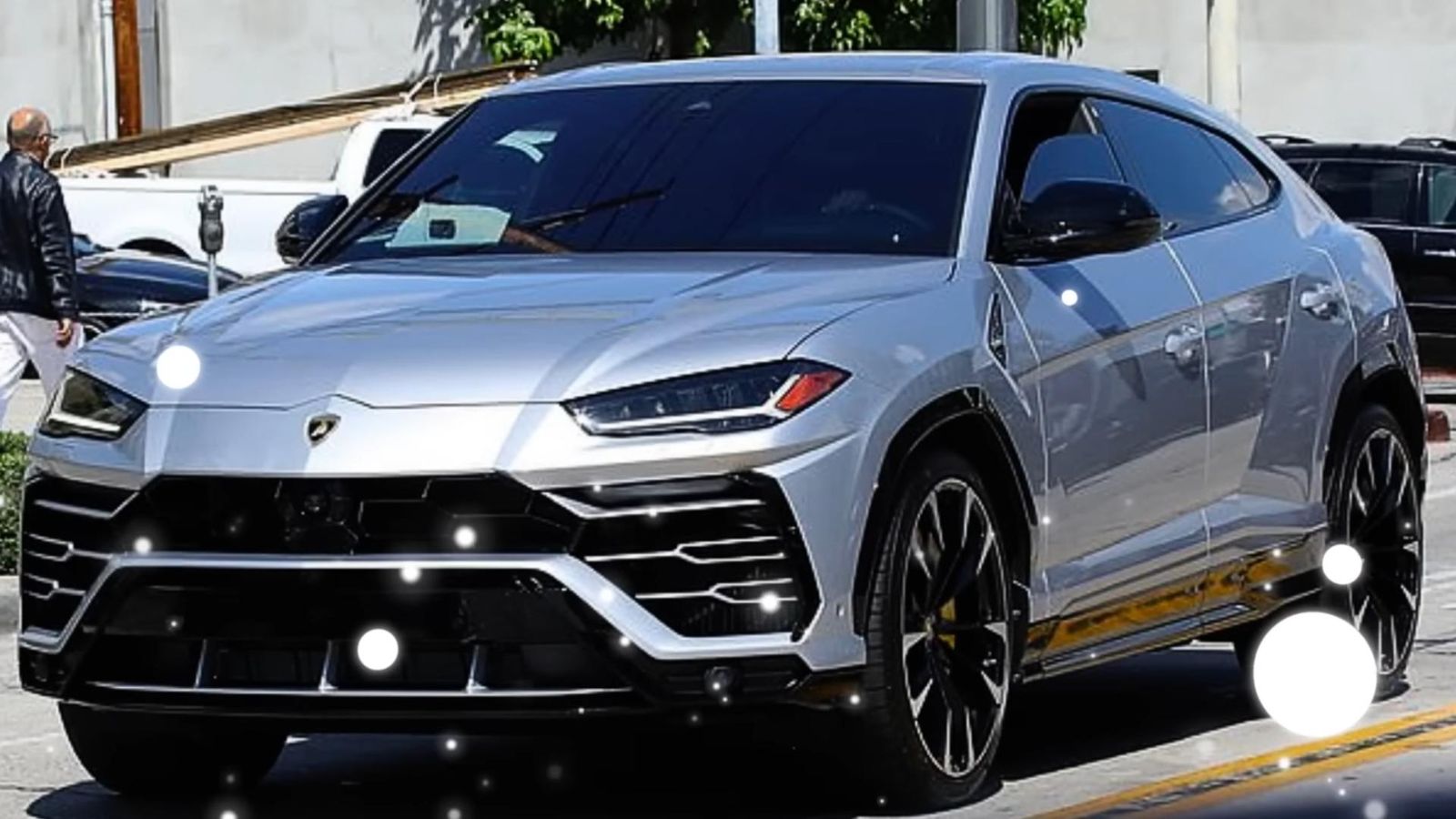 Why All Of Kylie Jenner'S Lamborghini Cars Are Finished In Orange! 12 Vs youtube travisscottvskyliejennercarcollectionsicarbattles 725