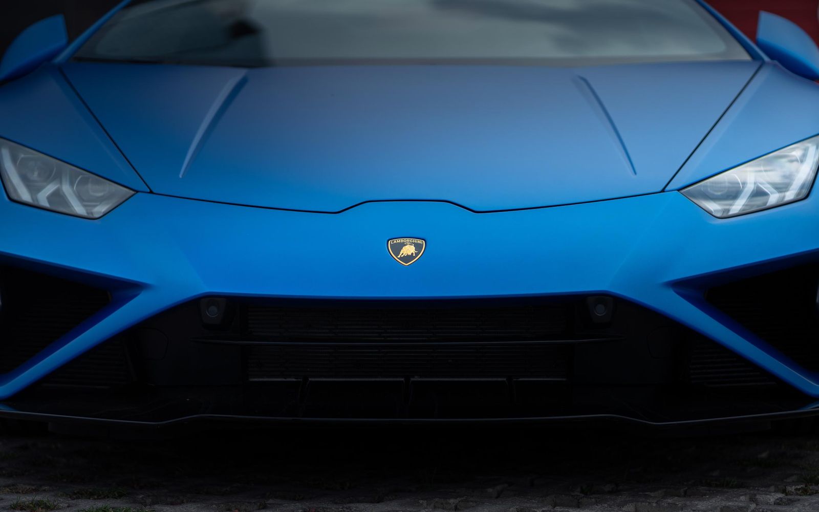 How Much Does It Cost To Lease A Lamborghini?