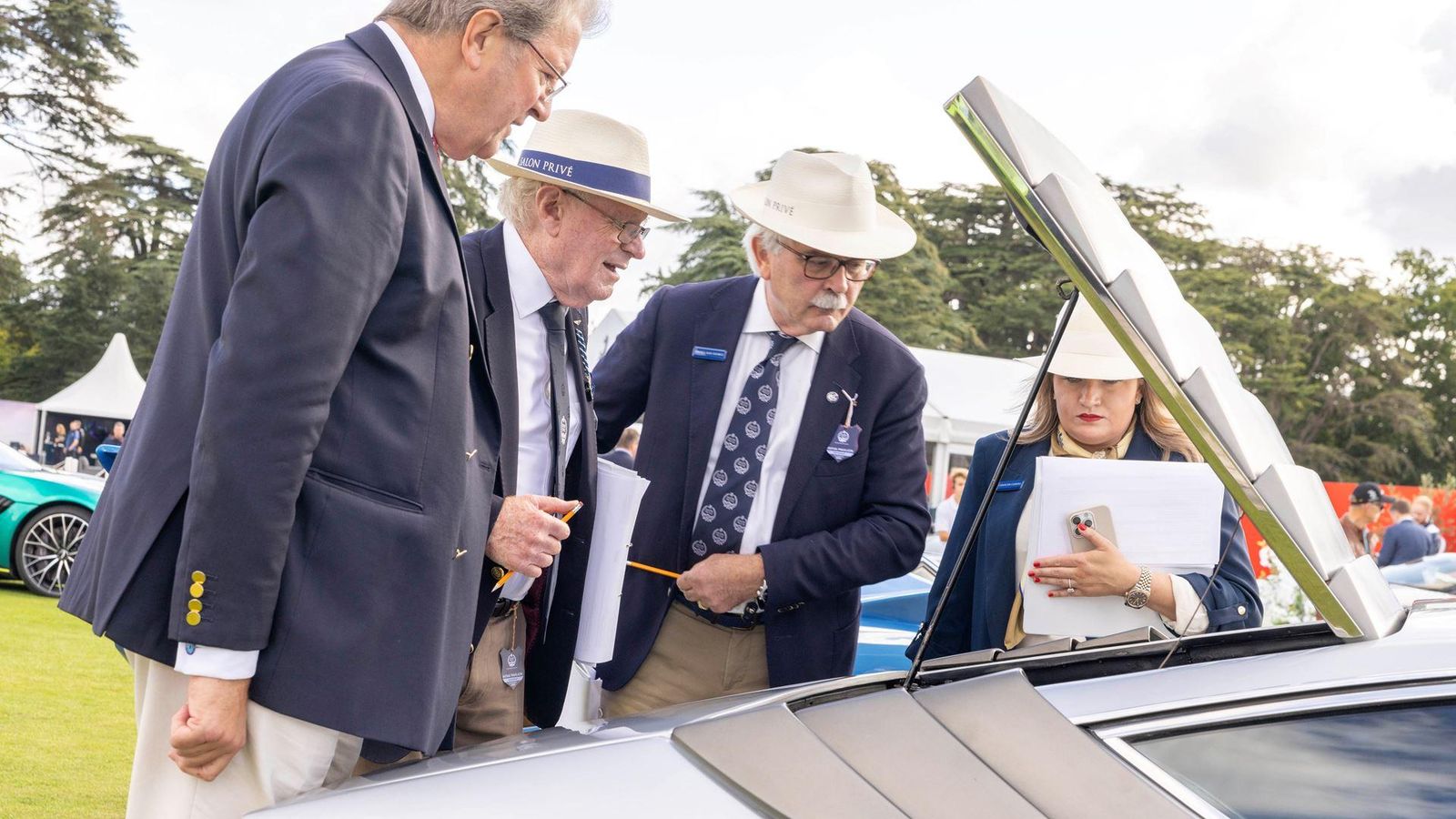 2023 Lamborghini Salon Prive Event Showcases 60 Exquisite V12 Models In London 18 648171 v2