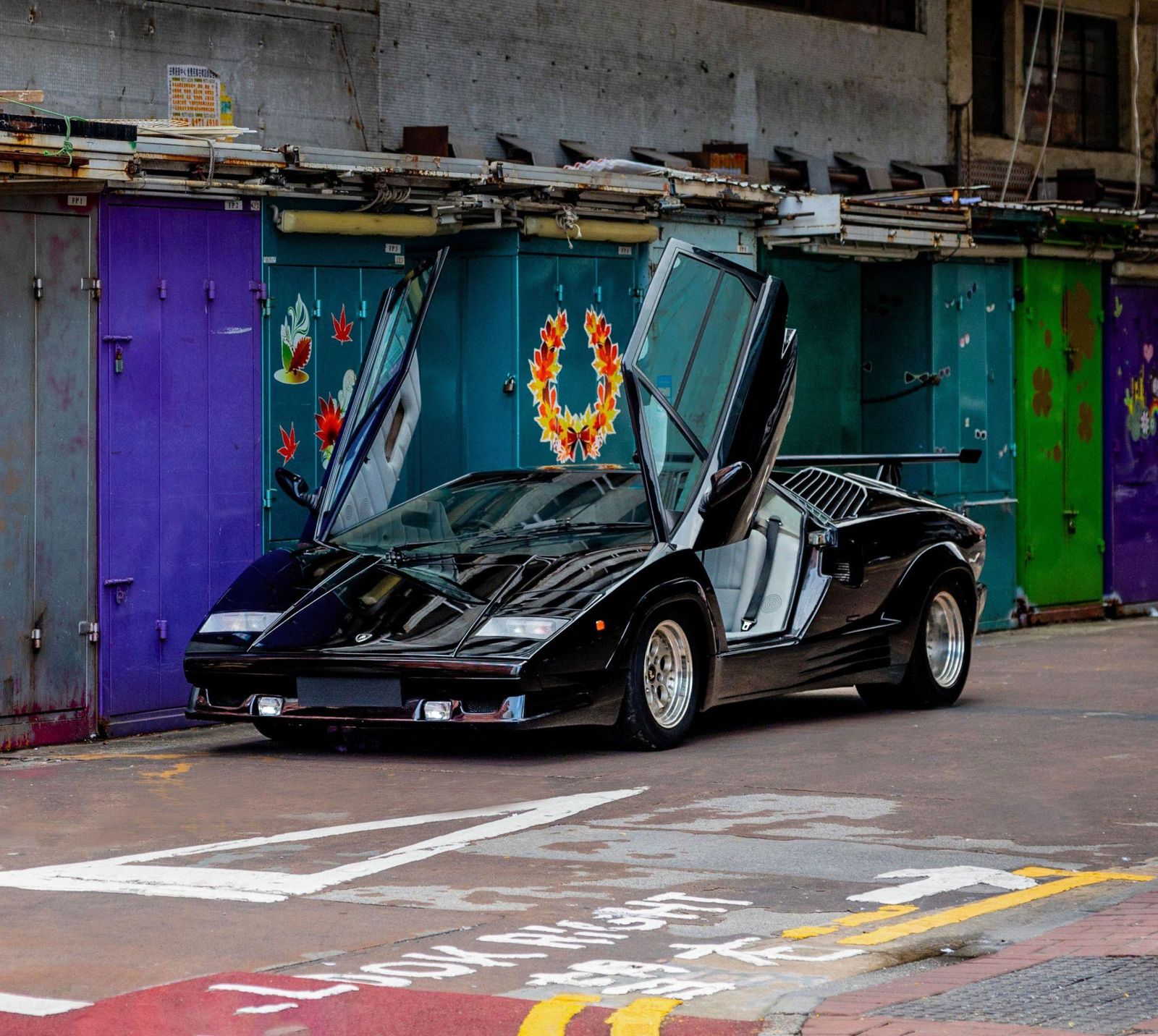 Rare & Immaculate 25th Anniversary Metallic Black Lamborghini