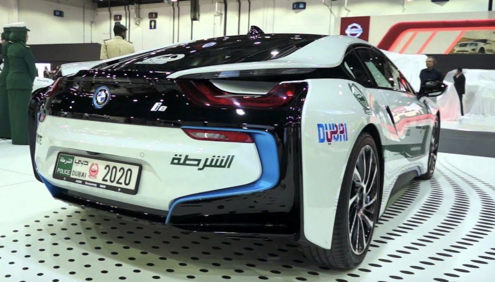 Dubai Police Cars: Beyond The Lamborghini – Exploring An Arsenal Of Luxury Vehicles 17 Bmw i8 dubai police car