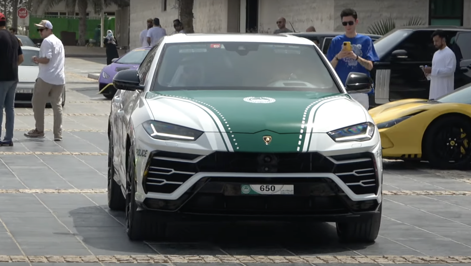 Lamborghini urus police in dubai