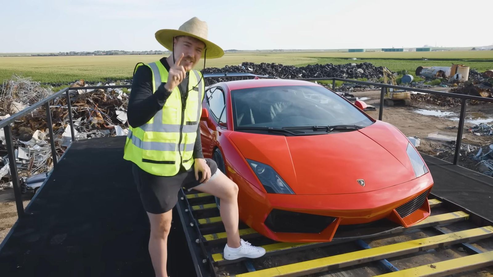 Vs youtube lamborghinivsshredder 1346