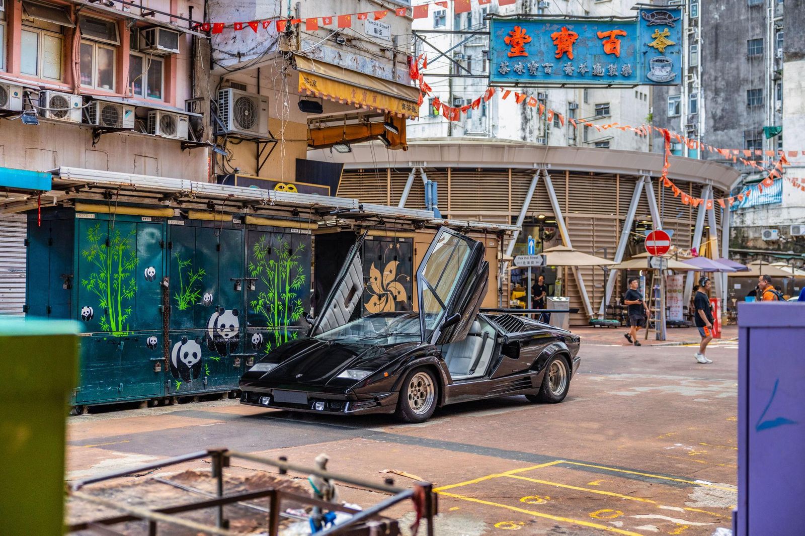 Rare &Amp; Immaculate 25Th Anniversary Metallic Black Lamborghini Countach With Under 12K Miles Hits The Market! 9 Vs youtube spyingsomenewlamboprototypes 129
