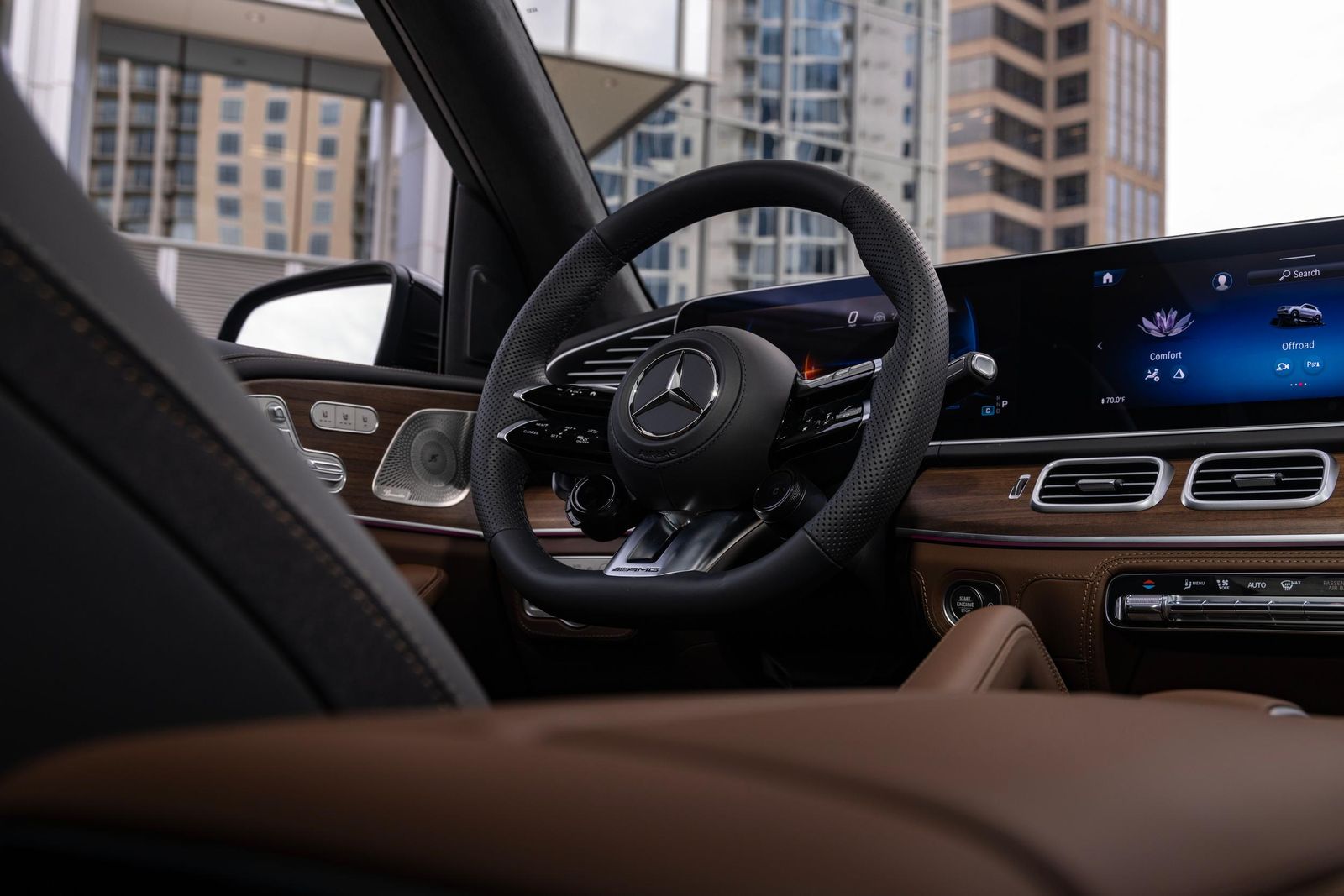 2023 Lamborghini Urus S Vs Mercedes Amg Gle 63 S: A Comparative Analysis 17 Lamborghini urus s vs mercedes amg gle 63 s