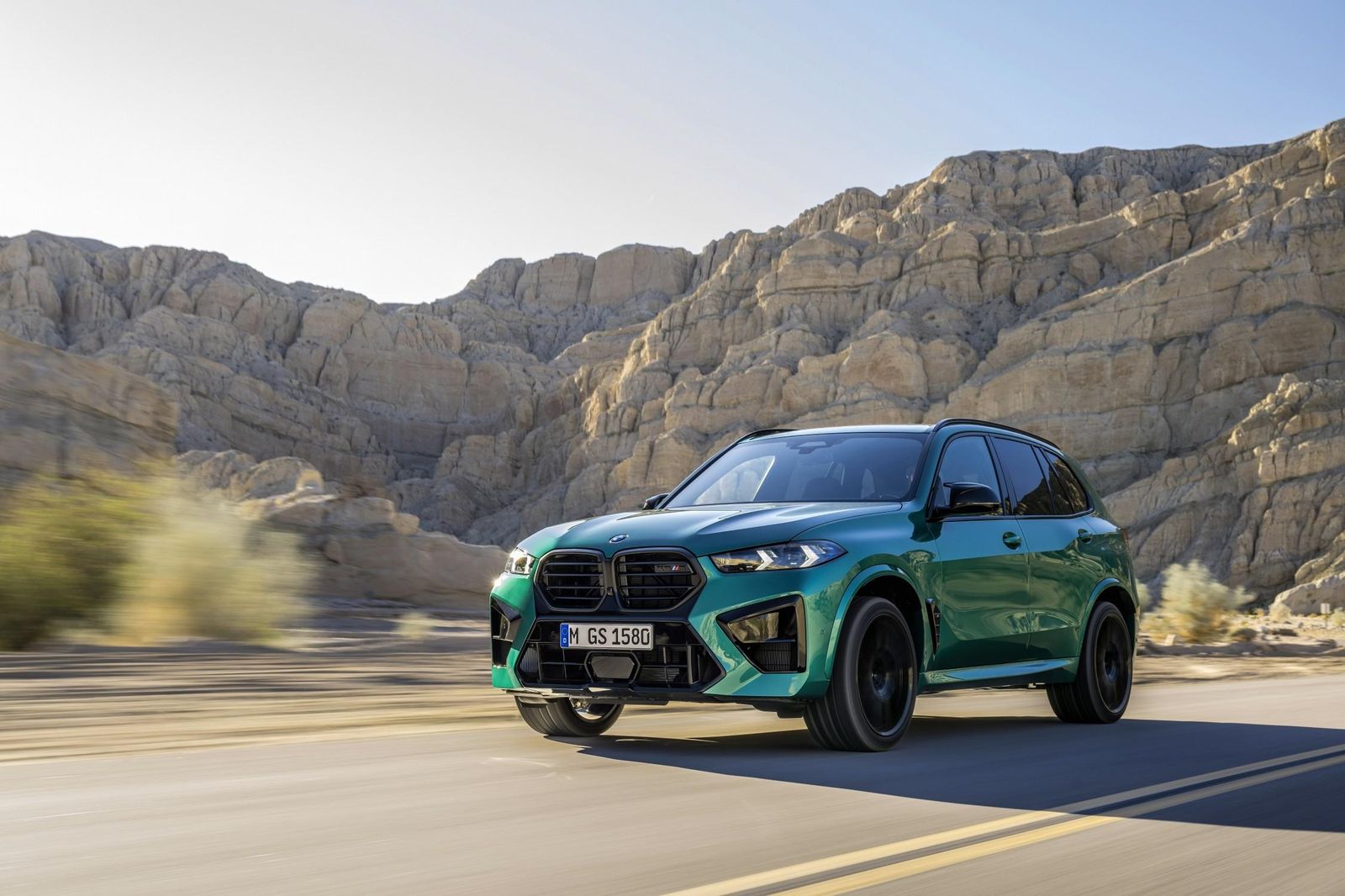 Lamborghini Urus S Vs Bmw X5M Competition: Brutal Raw Power Plus Intelligent Tech 11 Lamborghini urus s versus bmw x5m competition
