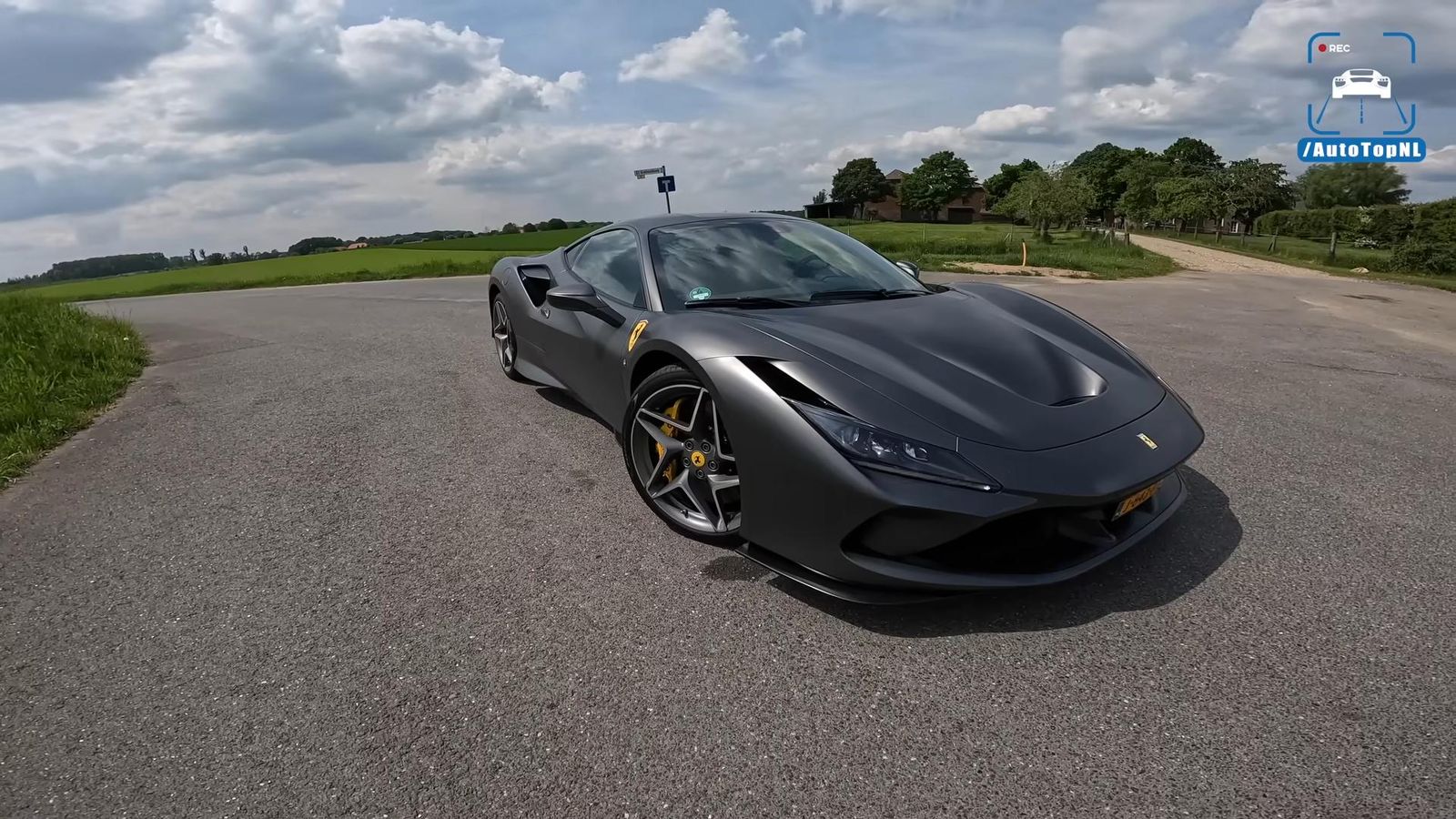 Lamborghini Huracan Evo Vs Ferrari F8 Tributo : The Ultimate Supercar Showdown 3 Lamborghini huracan evo vs ferrari f8 tributo