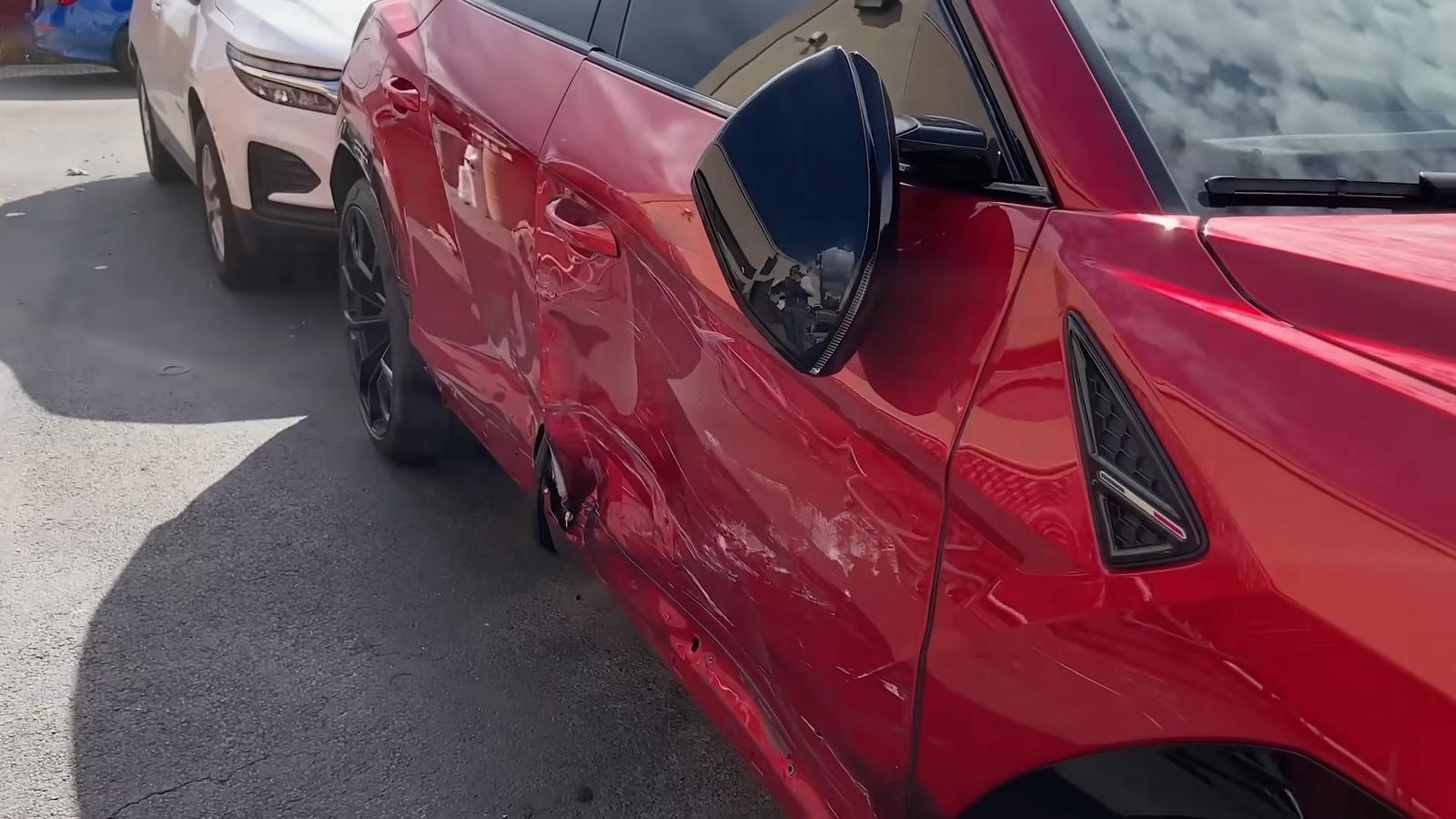 Vs youtube mylamborghiniurusmadeitonly2hoursintoa1monthrental 218