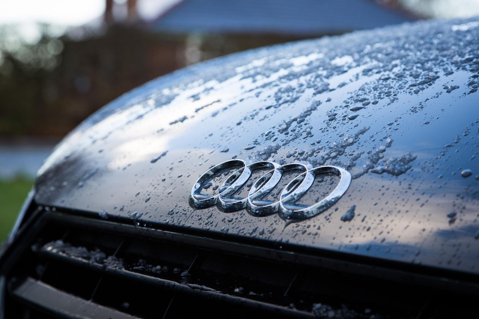 Lamborghini Competitors: The Powerhouses Of Supercar Excellence 19 Audi