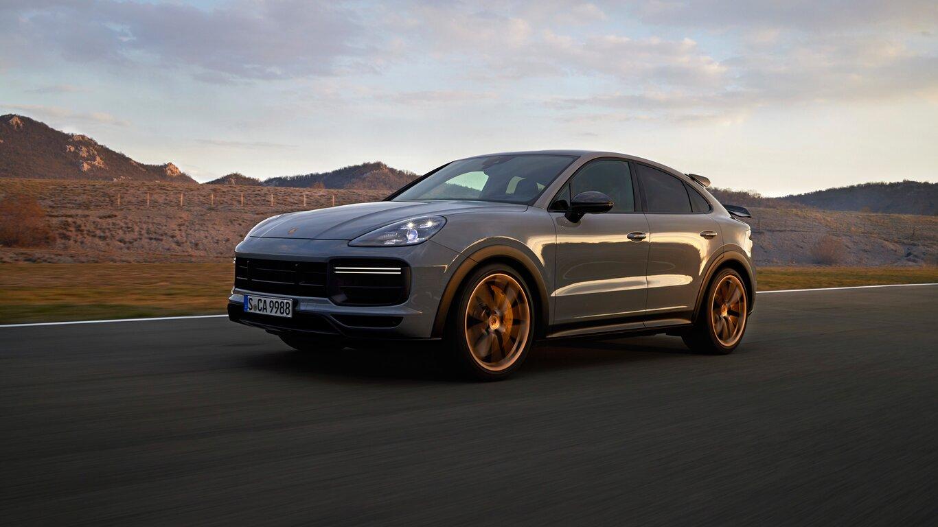 Top 7 Affordable Alternatives To The Lamborghini Urus Performante 3 Affordable suvs: 2023 porsche cayenne turbo