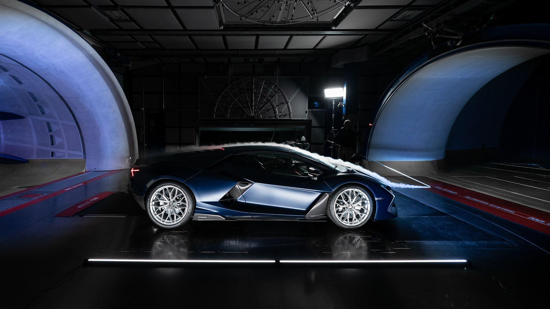 How The Lamborghini Revuelto Introduces A New Era Of Aerodynamic Excellence 45 650236 v2