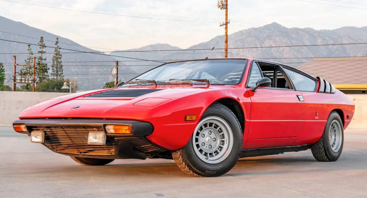 Lamborghini urraco p200