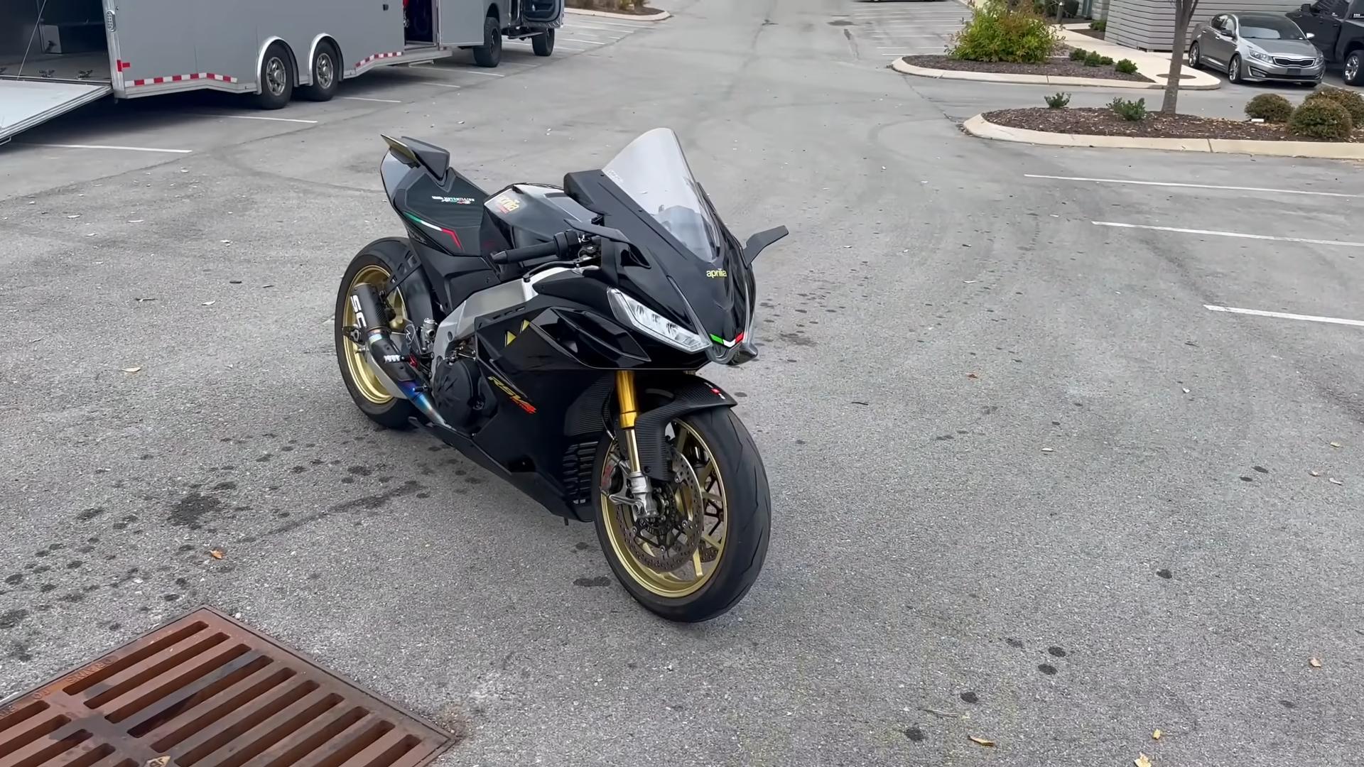 Superbikes Vs Lamborghini: 10 Exclusive Superbikes That Leave The Lamborghini Aventador Svj In The Dust 13 Superbikes vs lamborghini