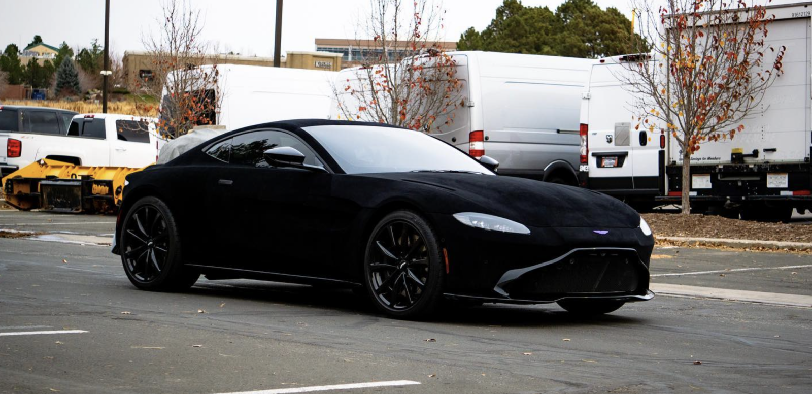 2021 aston martin vantage