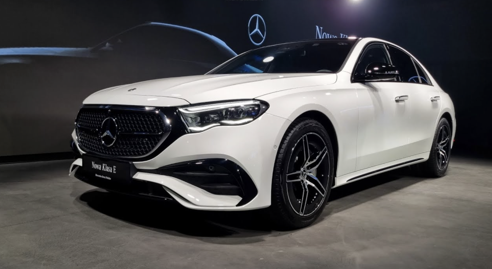 7 Best Luxury Cars For Women Today 5 2023 mercedes-benz e-class (w214) e400e