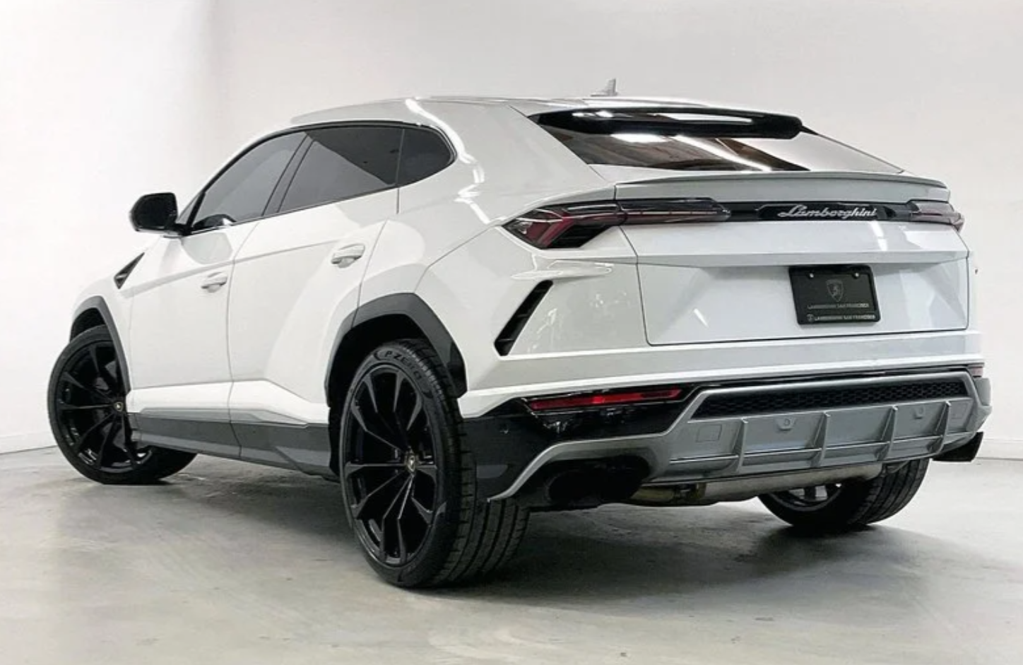 Cheap Lamborghini Urus For Sale In 2024 14 17. 01. 2024 20. 52. 46 rec