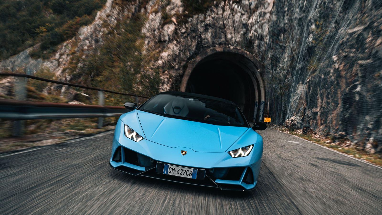 The Final Roar: Celebrating The V10 Lamborghini Huracán'S Italian Odyssey 7 651746