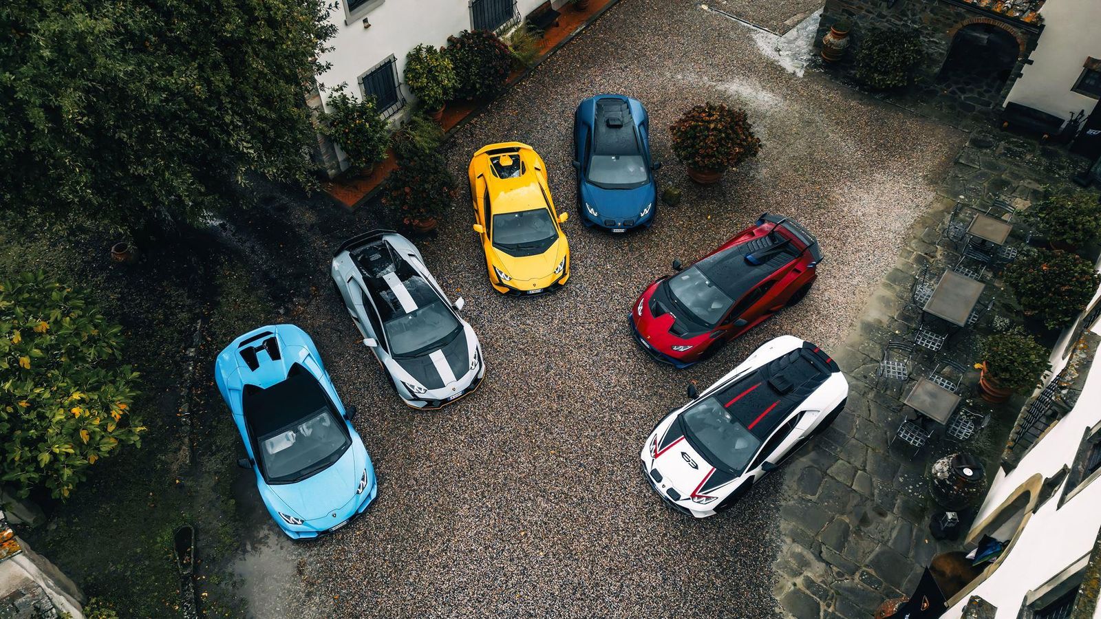 The Final Roar: Celebrating The V10 Lamborghini Huracán'S Italian Odyssey 28 651789 v2