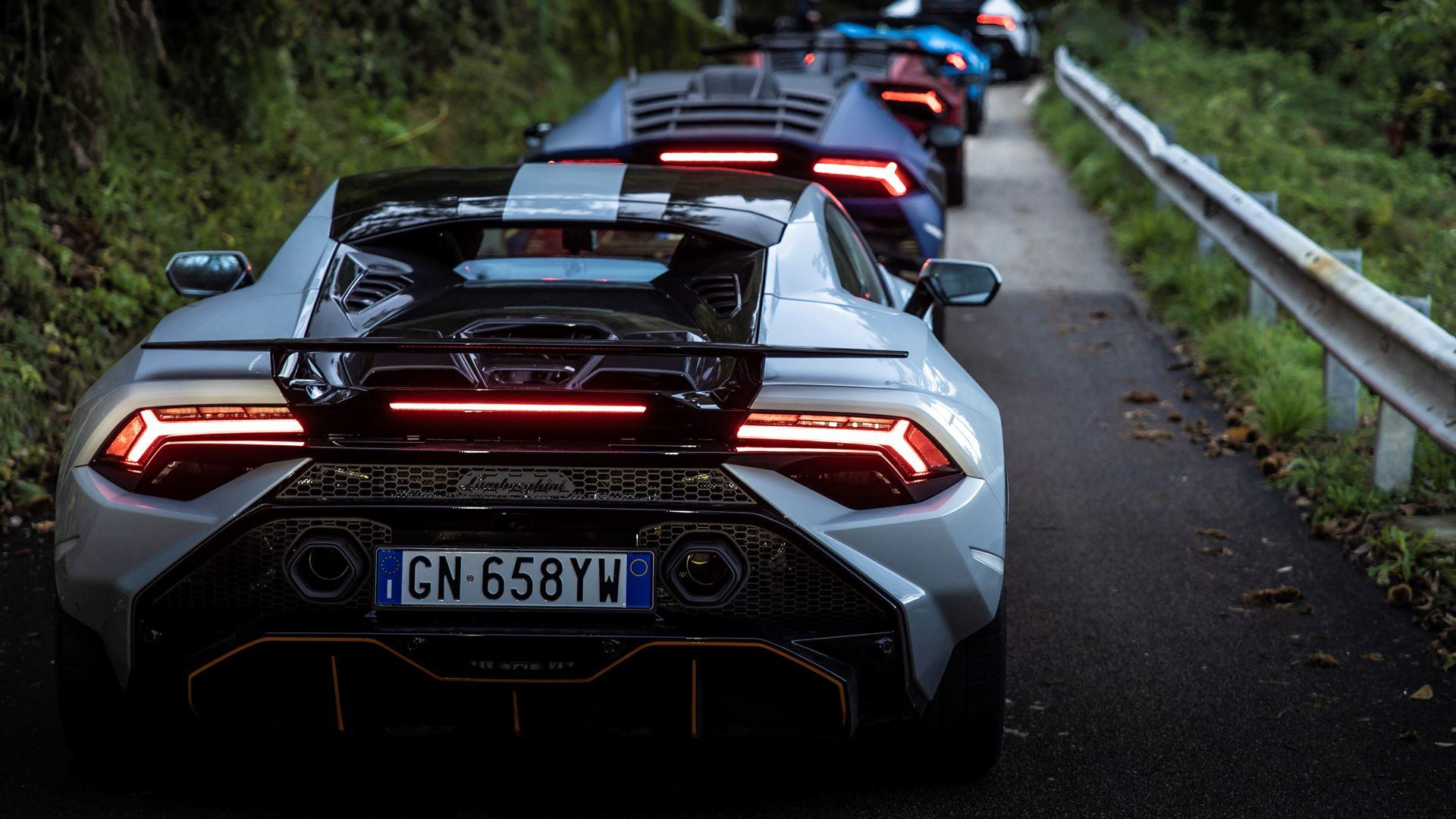 The Final Roar: Celebrating The V10 Lamborghini Huracán'S Italian Odyssey 5 V10 lamborghini huracán