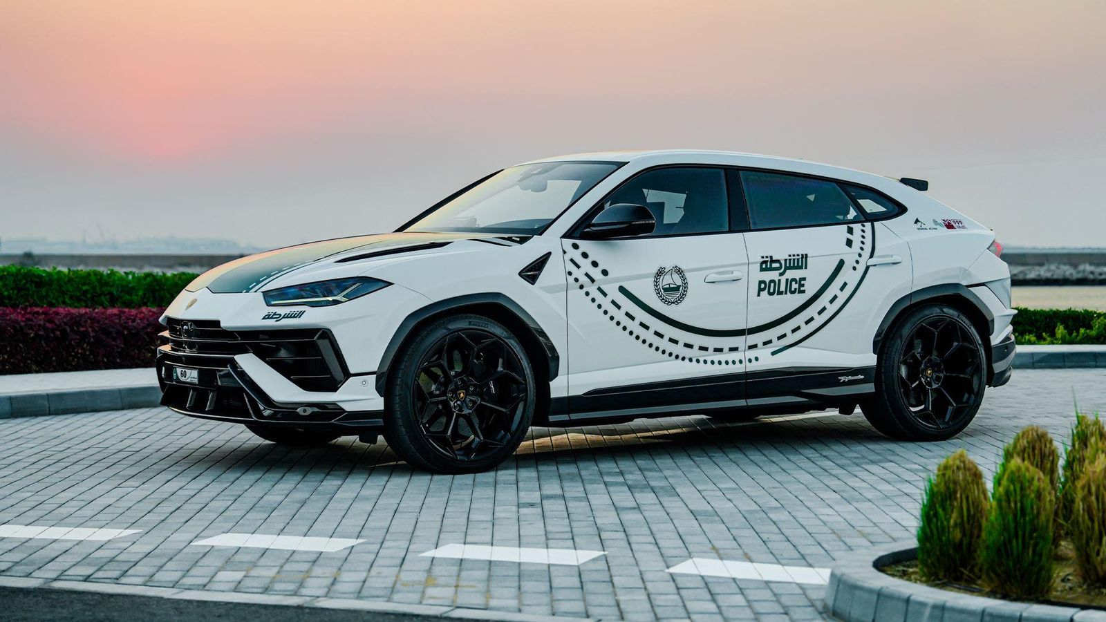 Dubai Police Supercar Fleet Add The Incredible Lamborghini Urus Performante To Keep Up With Influencers 10 651819 v2