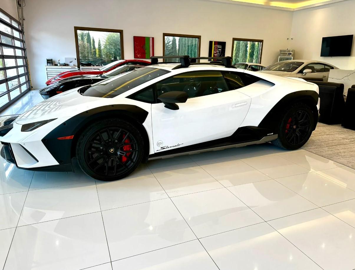 This 2023 Lamborghini Huracan Sterrato Sold For $358,000, A Price That Is Undeniably Exorbitant! 3 Screenshot 1 6