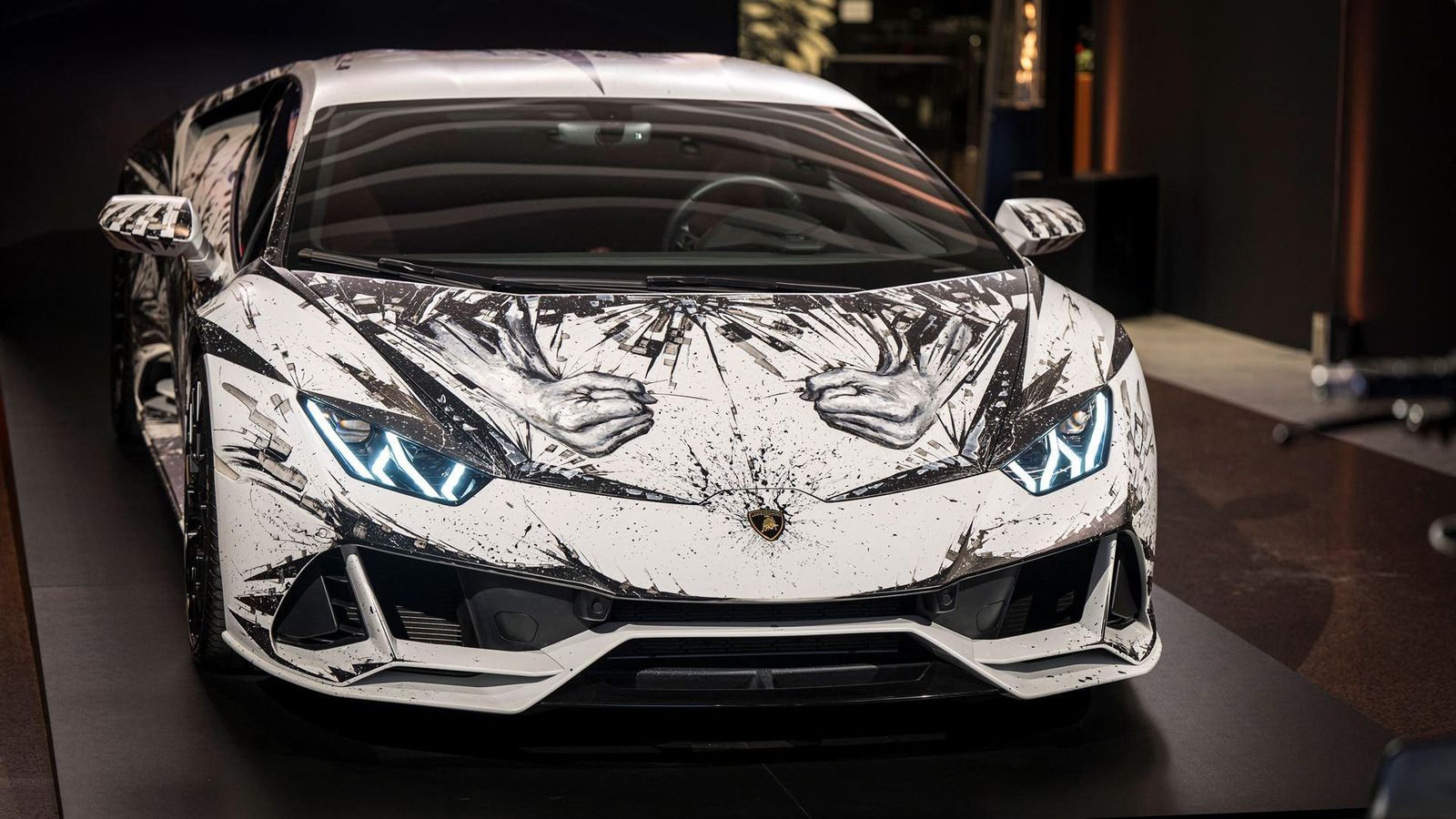 Revving Artistry: The Exclusive Ducati And Automobili Lamborghini Collaboration Unveiled 18 651917 v3