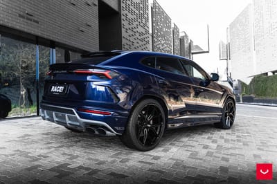 Mansory Incorporates Vossen Wheels Into Their Newest Urus Upgrade Package! 2 Lamborghini urus hybrid forged series hf 5 %c2%a9 vossen wheels 2022 64 1047x698 1