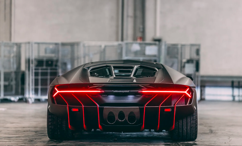 2 Extremely Rare Lamborghini Cars At Rm Sotheby'S Dubai Auction Up For Grabs! 17 Screenshot 3 1
