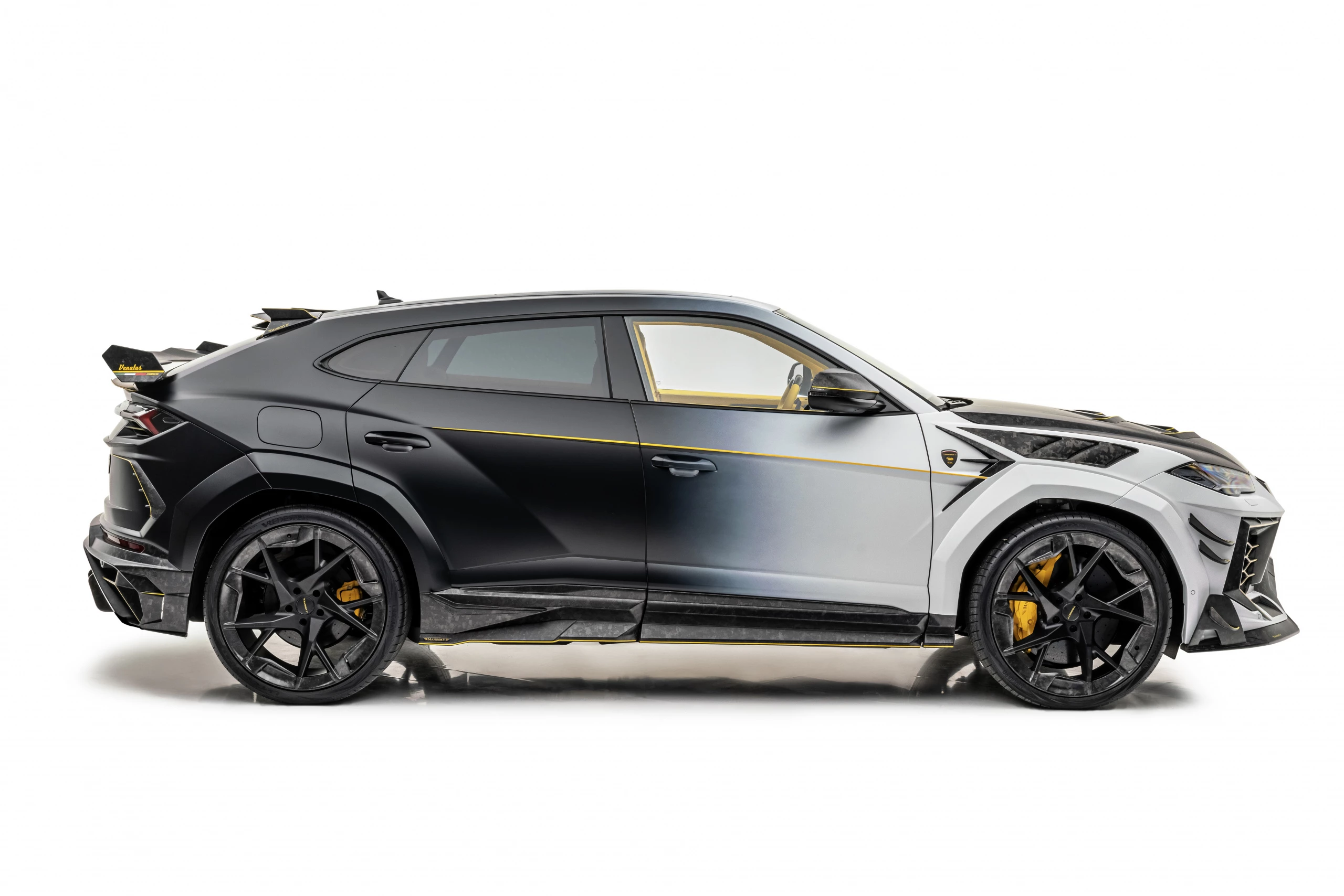 The Limited Edition Mansory Lamborghini Urus Venatus S - A 900 Hp Homage Or Overkill? 17 Tom03155 hdr