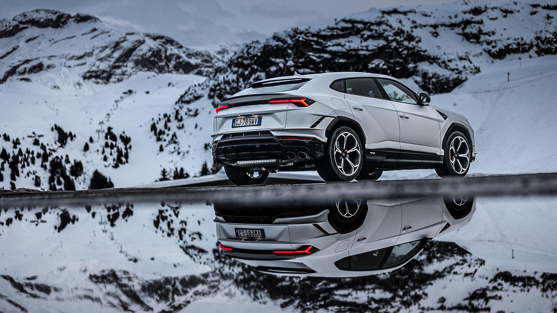 Lamborghini'S Alpine Adventure: The Urus S And Huracán Sterrato Enjoy The Wild Outdoor Lifestyle In The Snowy Alps 5 652495 v2