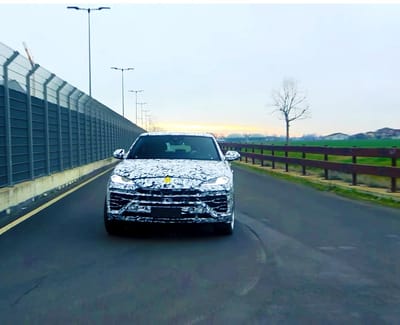 Urus phev