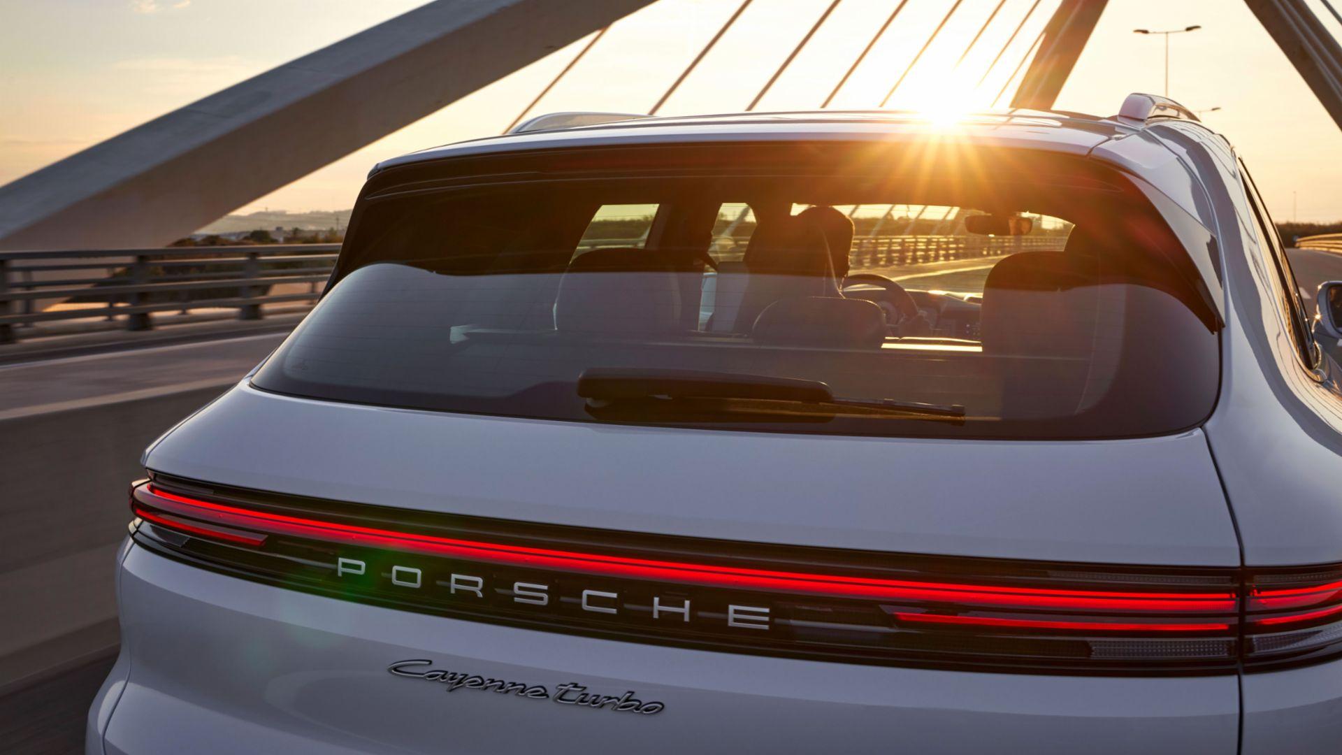 Stealth Electrification: How The 2024 Lamborghini Urus Se Revolutionizes Luxury Hybrid Badging 7 0639 miami t ucrane akos5009 v02