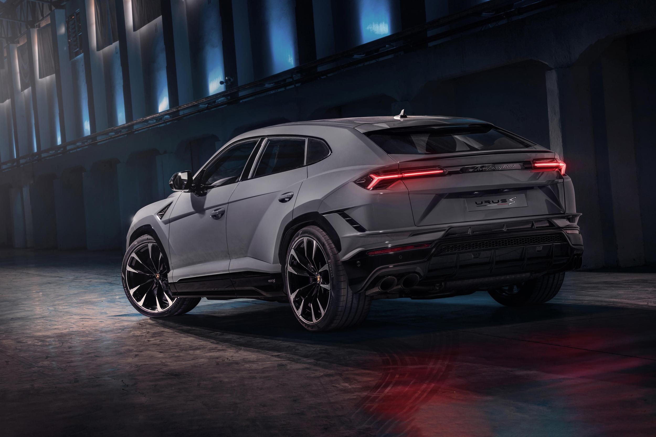 Download Stunning High-Resolution Lamborghini Urus S Wallpaper Collection 7 624175 scaled