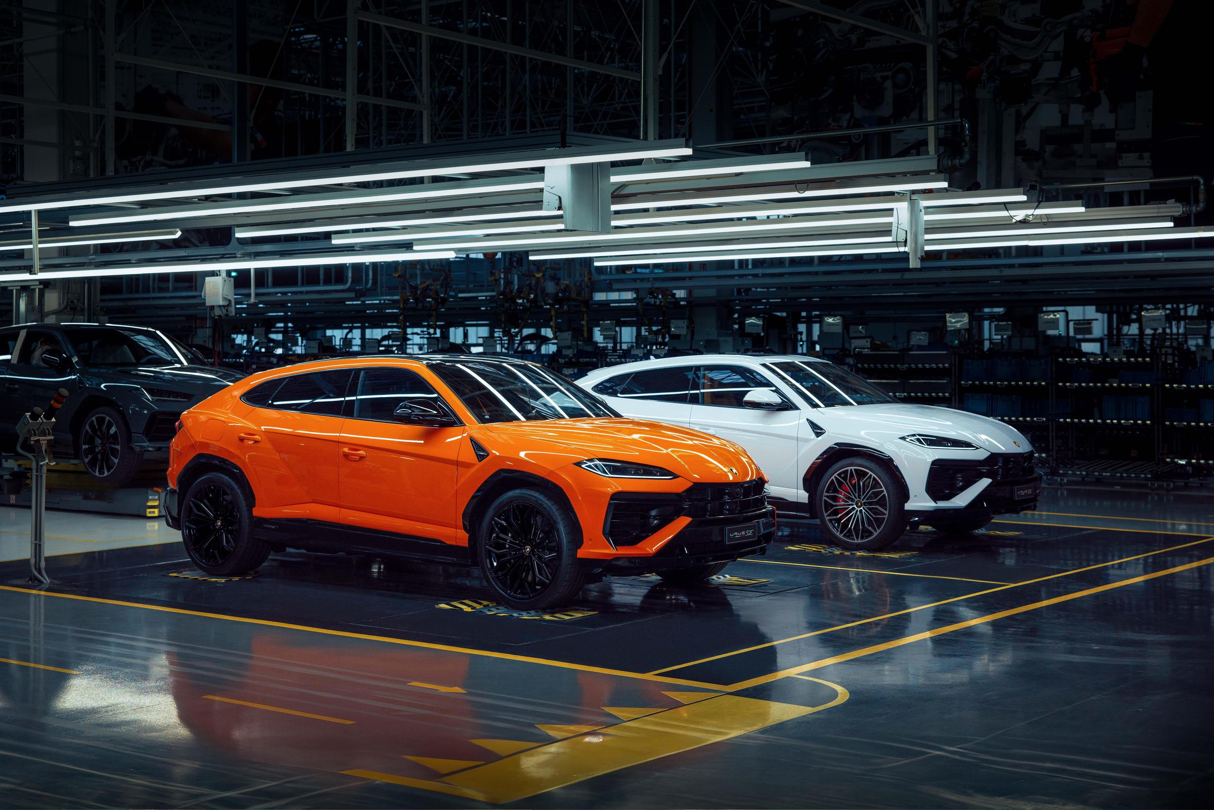Enjoy The Stunning 2025 Lamborghini Urus Se Wallpapers Collection: Available For Download! 30 653065 scaled