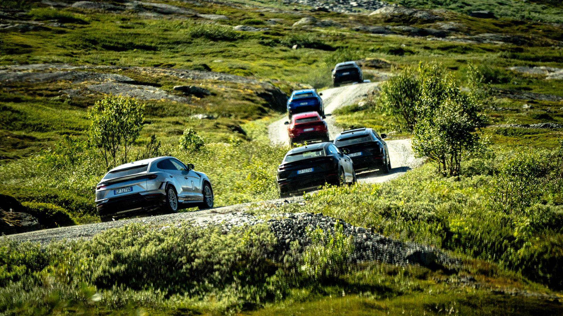 Lamborghini Urus S At Esperienza Avventura Norway: Experience The Breathtaking Journey Through The Fjords With Our Mega Image Gallery 53 654381 v2