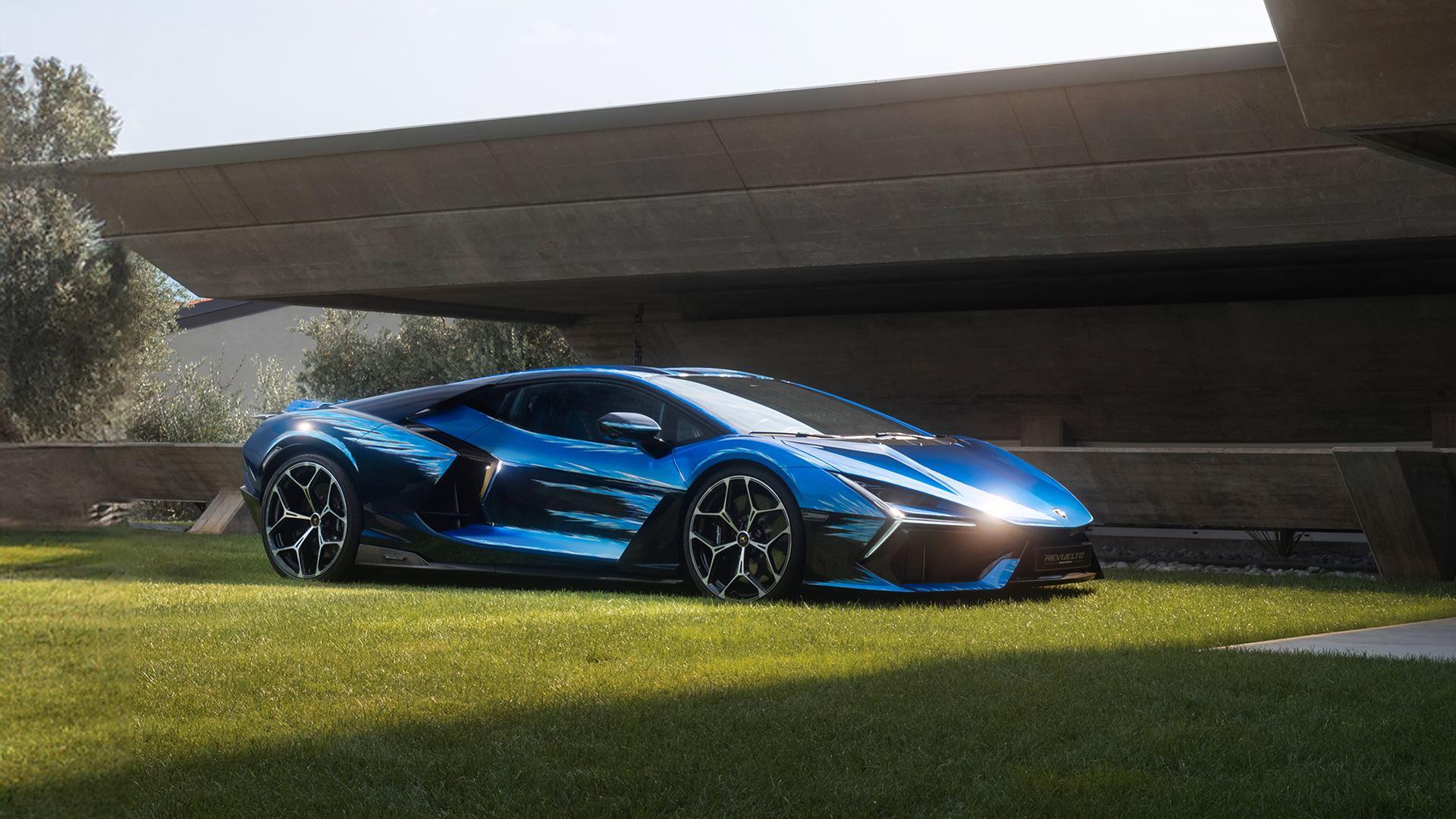 Lamborghini Revuelto Opera Unica One-Of-One Is A Unique Fusion Of Sardinian-Inspired Artistry And Hybrid Performance 41 654477
