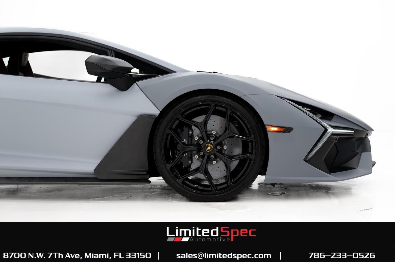 A Dream Come True: 2024 Lamborghini Reveulto For Sale, The First 1,001Hp Ultimate Hybrid Hypercar! 14 768e19cb00aa2840105a19409433969f