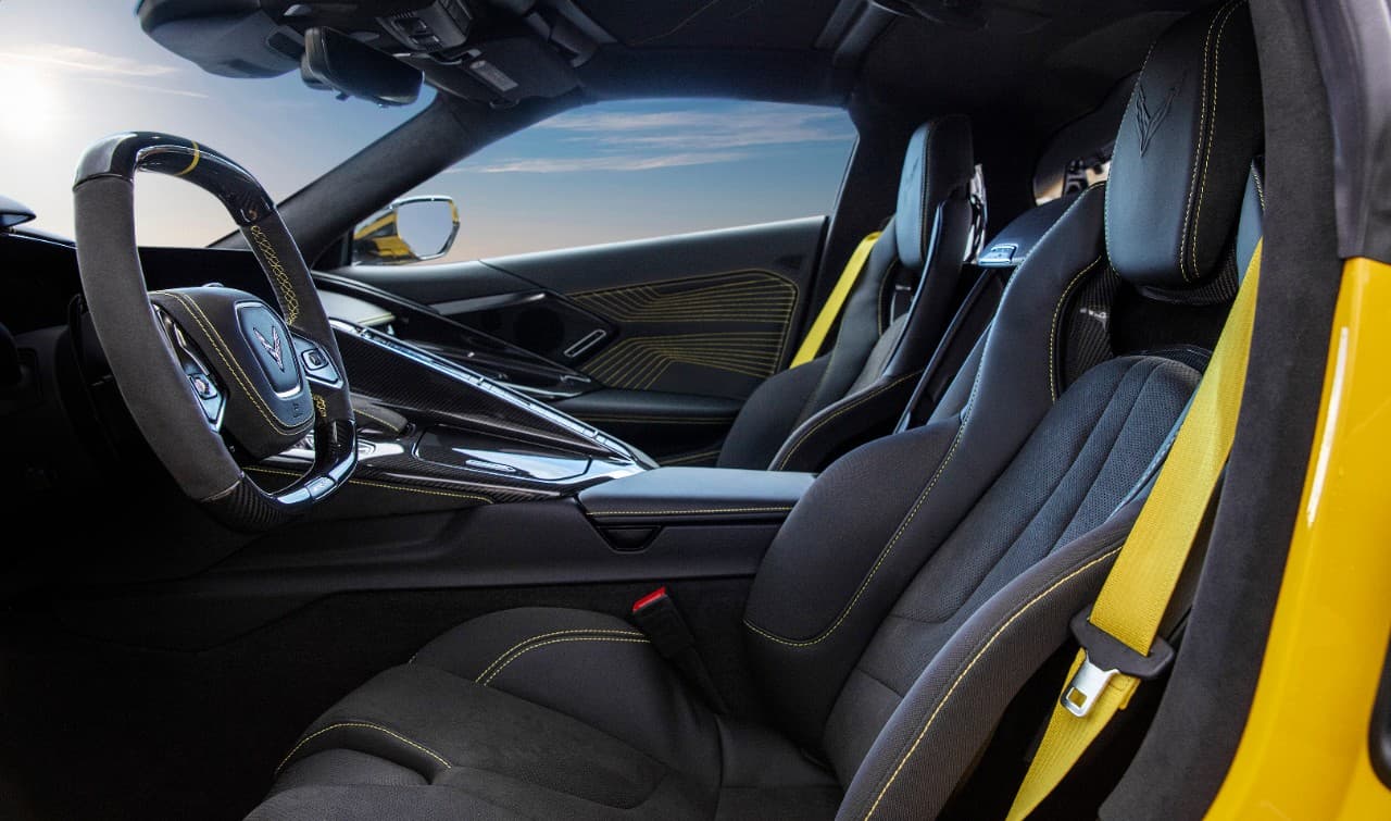 The Battle For Supercar Supremacy: 2025 Chevrolet Corvette Zr1 Vs Lamborghini Temerario 11 Chevrolet corvette zr1 coupe 007
